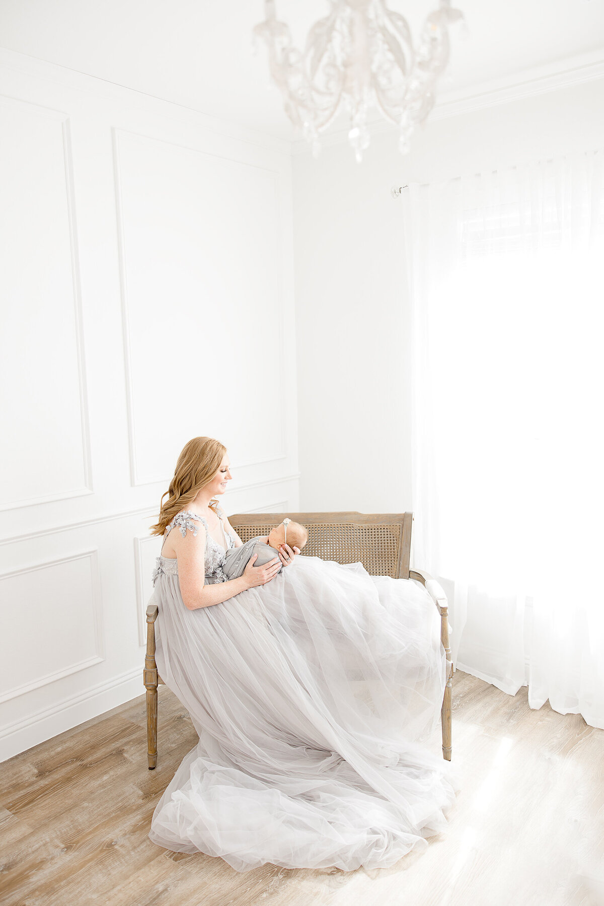 Jenny Havens Photography Dallas Texas Newborn Photographer Studio Motherhood Family Baby Custom Heirloom Imagery Light Airy Luxury JHP 01.30.23 97 WEB