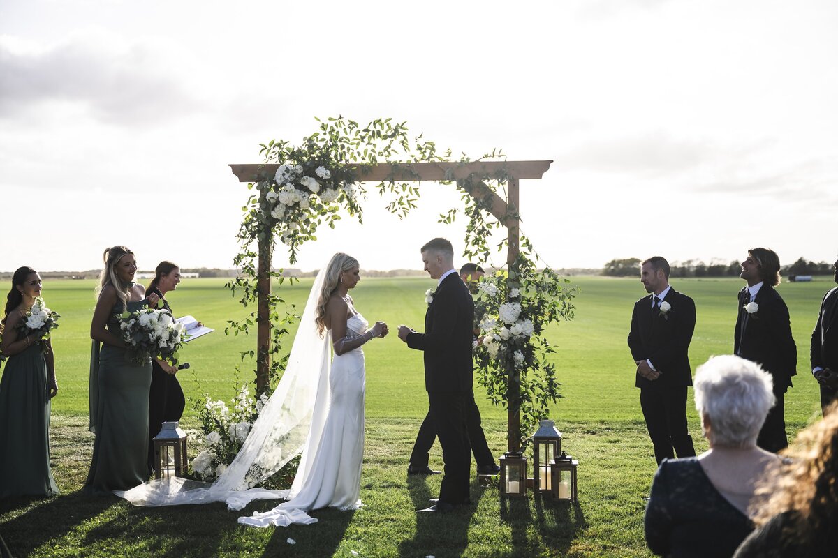 wedding-ceremony-in-riverhead-ny