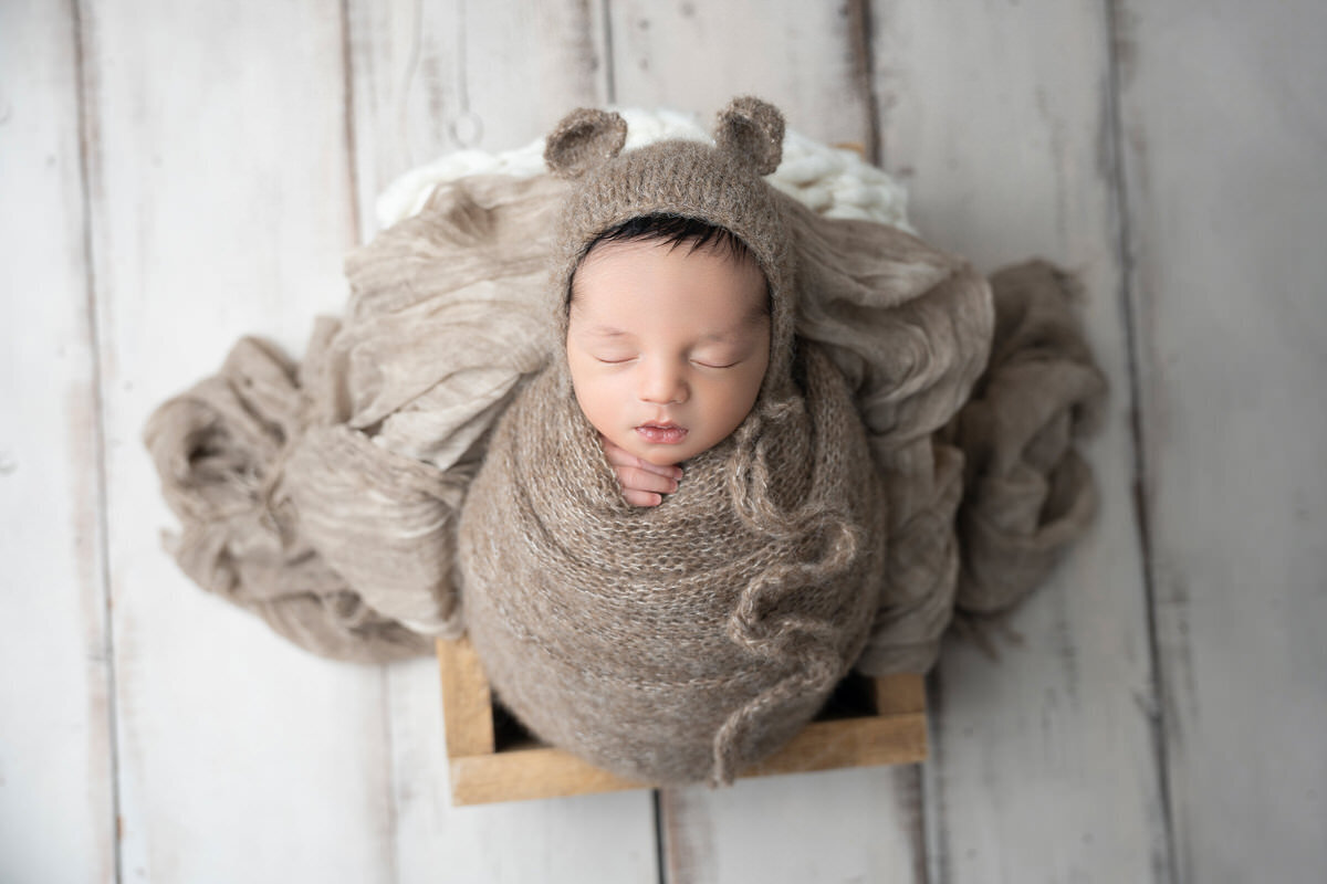 29 Charlotte newborn photography poses
