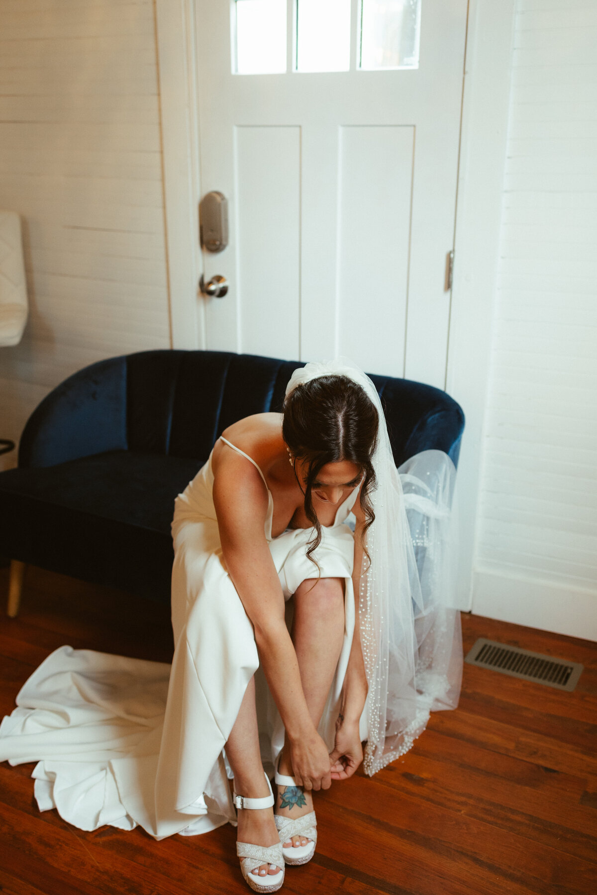 paige-ryan-wedding-nicole-lenia-kiser-imagery-43