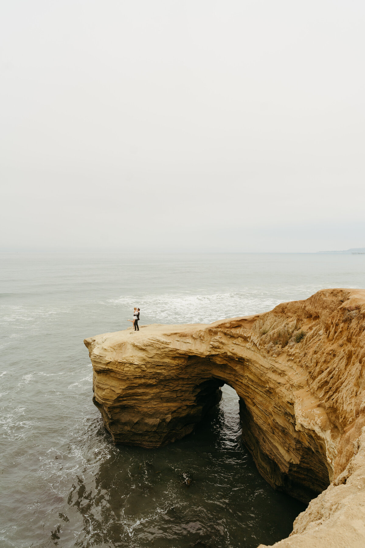 California-Sunset-Cliffs-Elopement-LM-02658