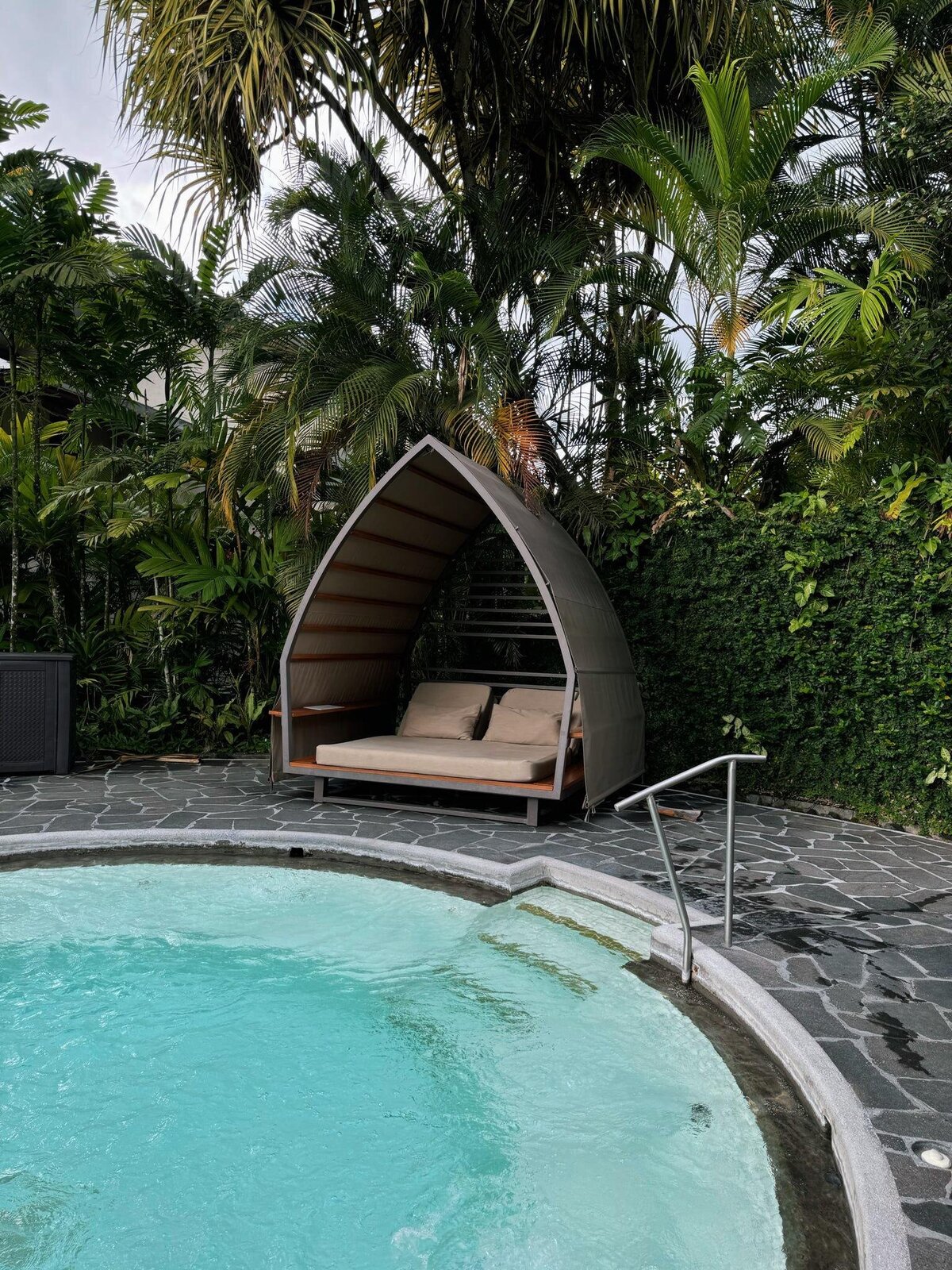 poolside seating area