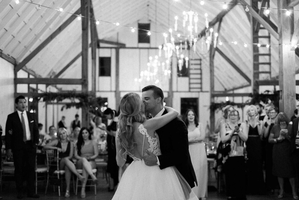couple-dancing-earth-to-table-farm-wedding1