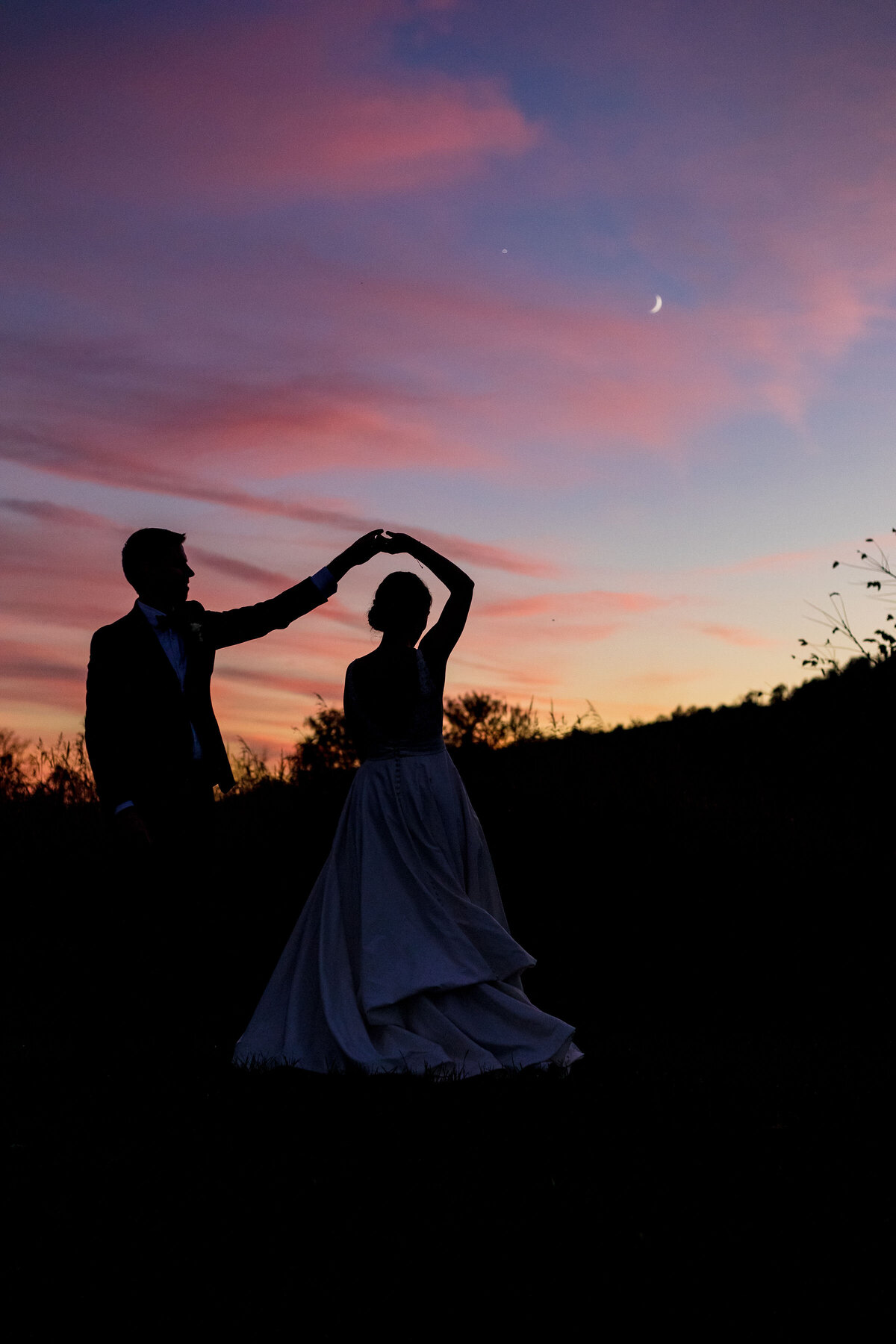 fun and natural wedding photography at whitehall estate
