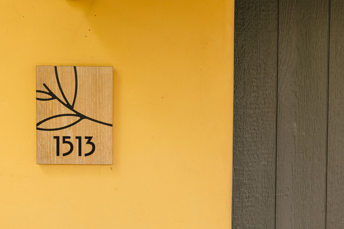 haley-robbie-details-oliveandoath-30