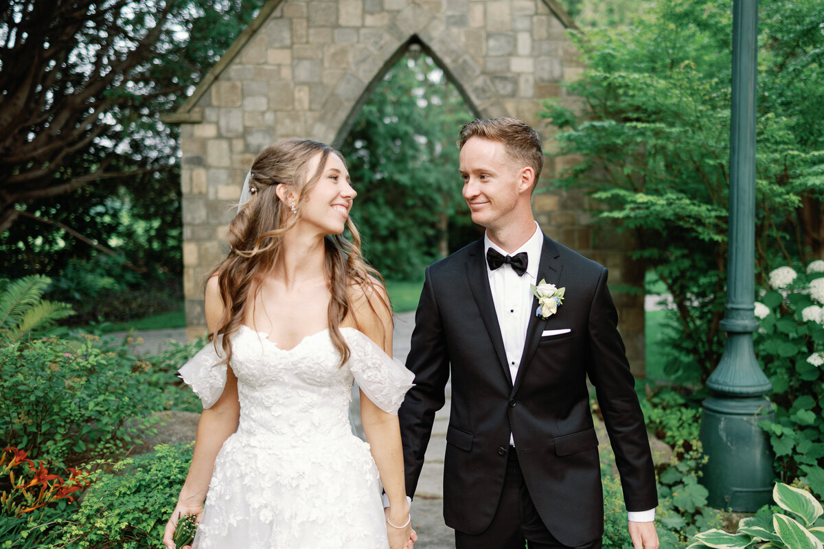 Bride + Groom Portraits2-14