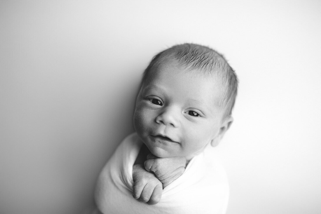 Michigan-Newborn-Photographer-Taylor-111
