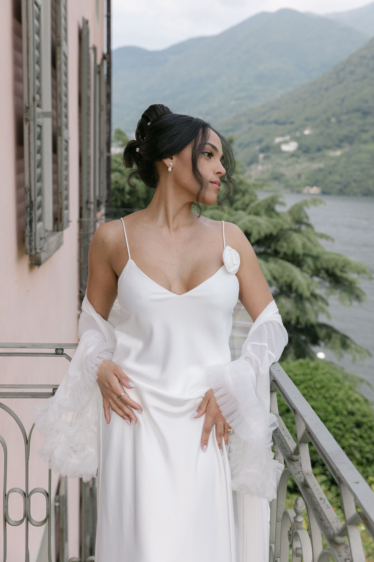 Angela-Bryan-Lake-Como-Elopement-Amali-Studios-24