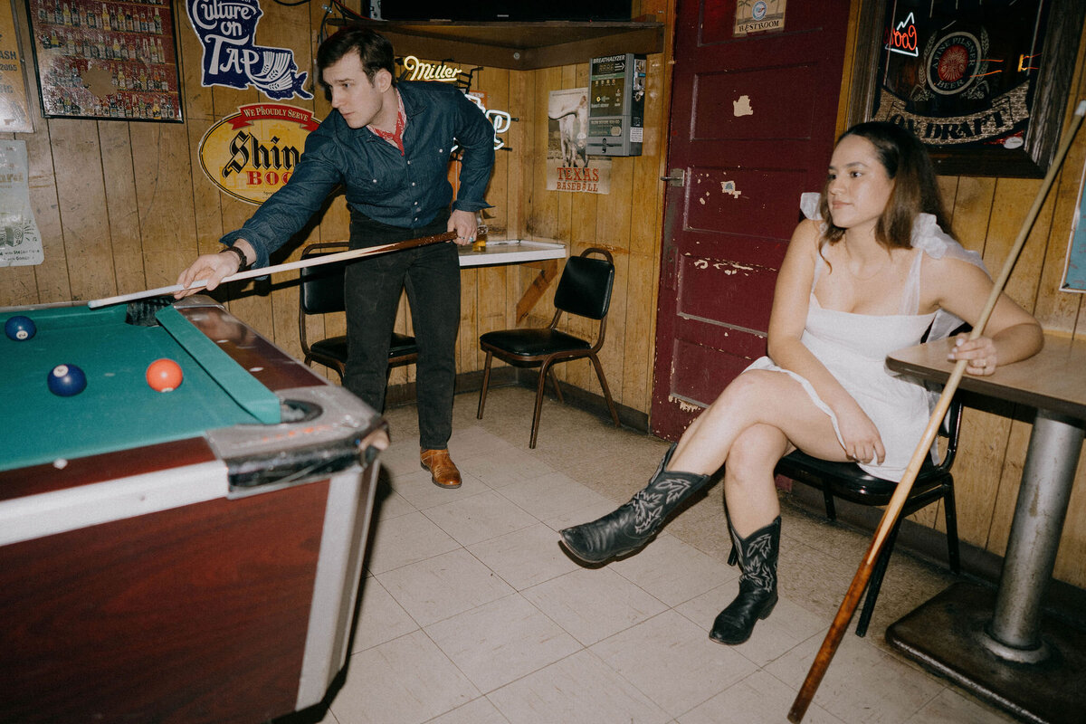 Camila&JeffEngagementPhotos_AustinTexasWeddingPhotographer_HereafterFilms-34