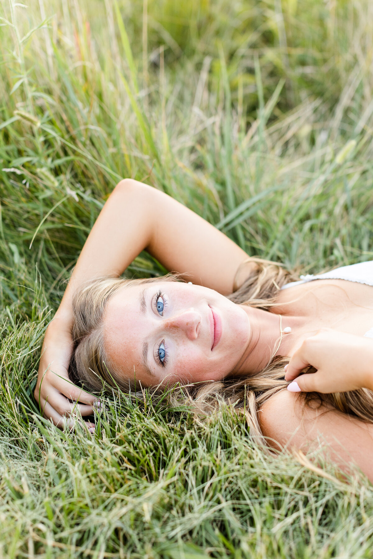 High school outdoor senior photography Columbia Missouri