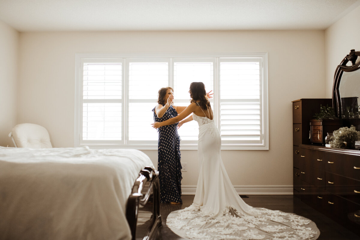 A-markham-home-covid-pandemic-diy-love-is-not-cancelled-wedding-photography-bride-getting-ready-24