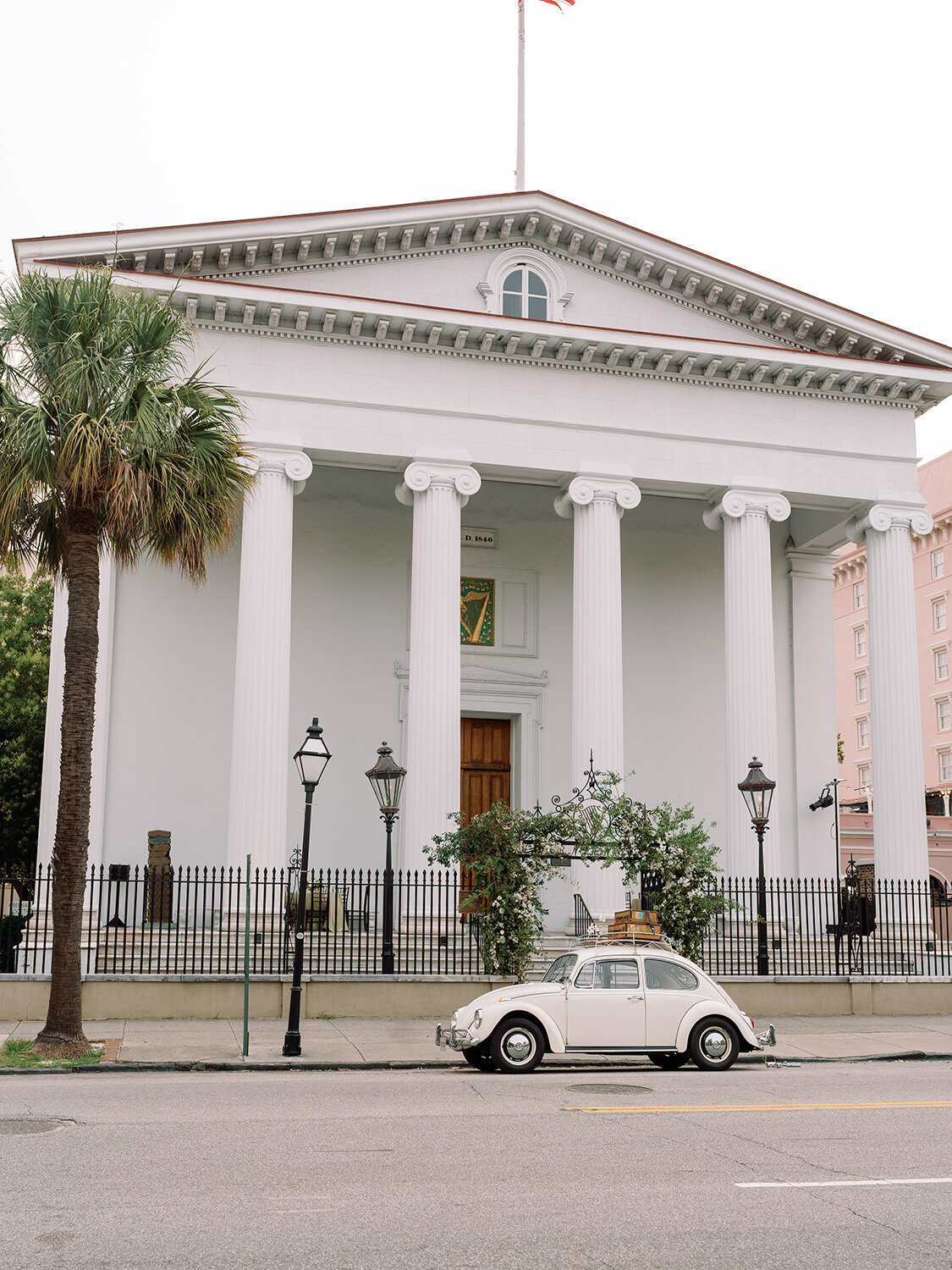 Classic Charleston Wedding with green & white at Hibernian Hall by Sarah Bradshaw 0265