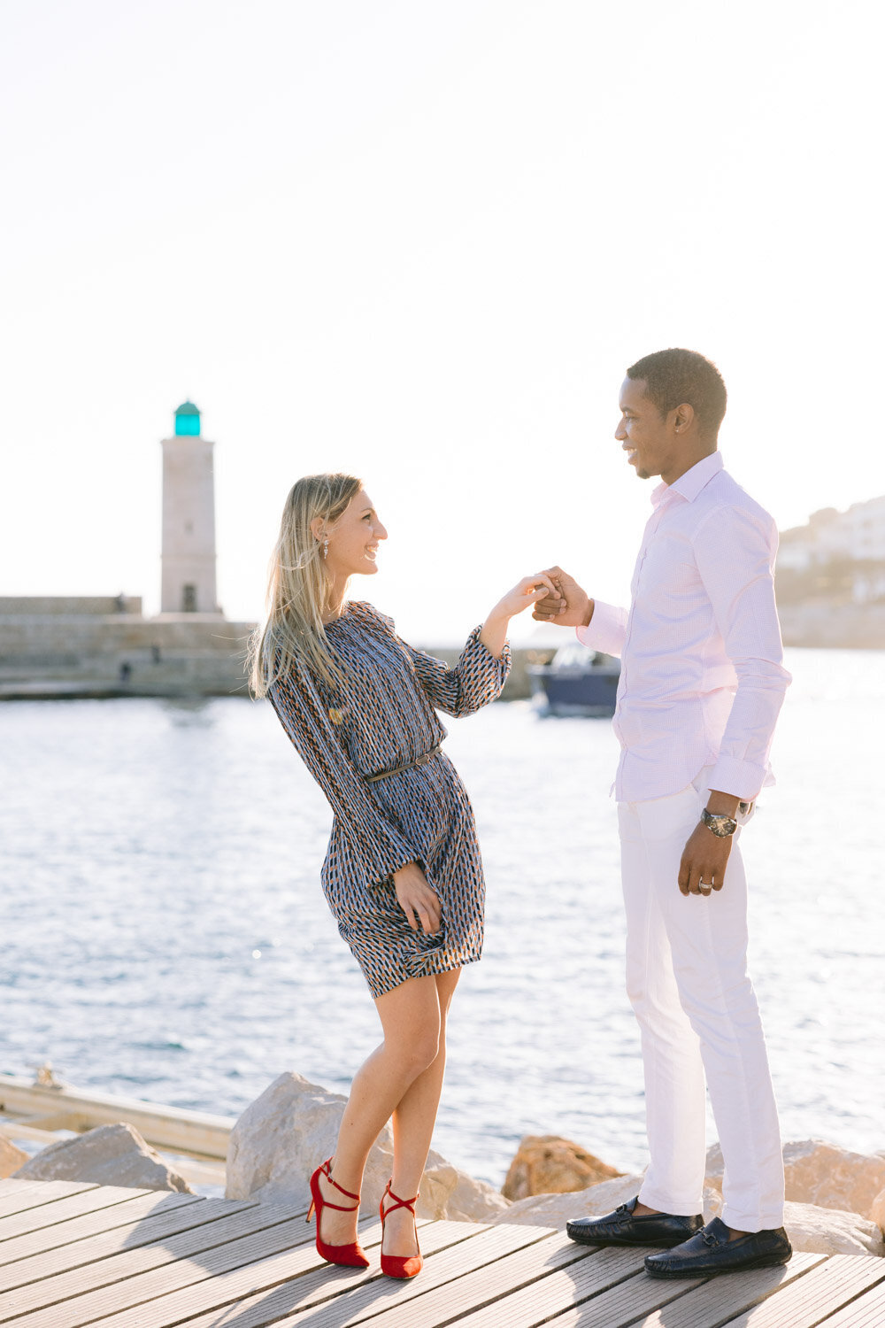 seance-photo-couple-cassis-photographe-luxe-6
