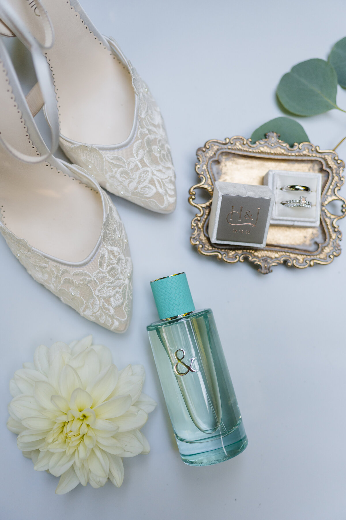 Inn at Leola Village Wedding - Meghan Luckenbill Photography-3