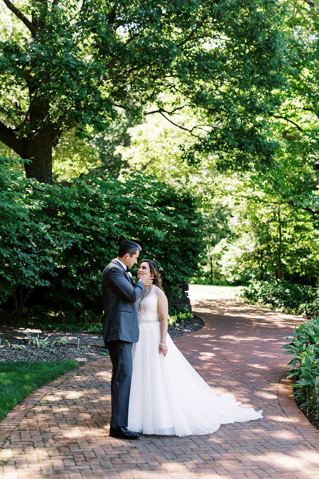 Lila & Rob Wedding_Kingwood Center Gardens-222