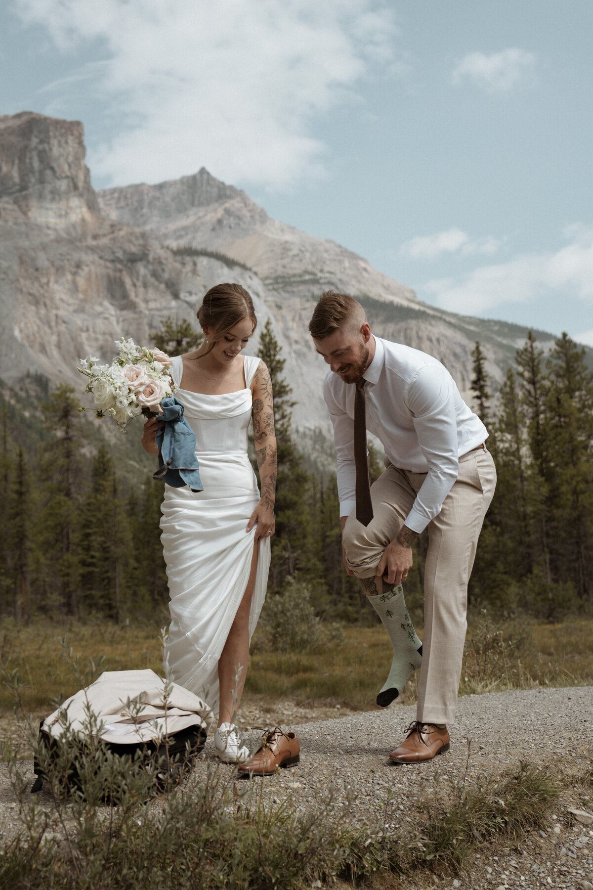 Mountain-Helicopter-Elopement-Photography-314