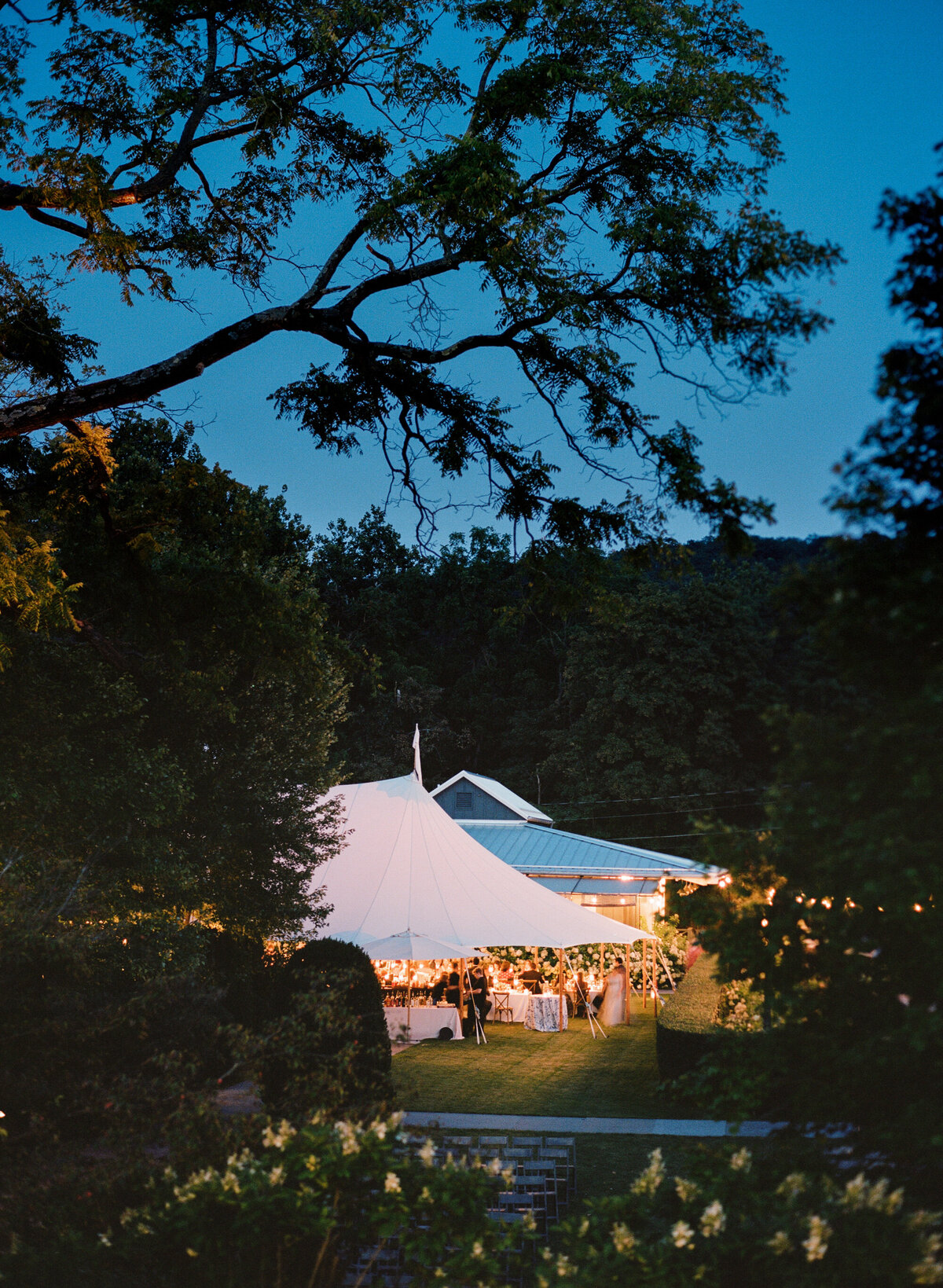 Real-Genuine-Wedding-Moments-Lance-Nicoll-123