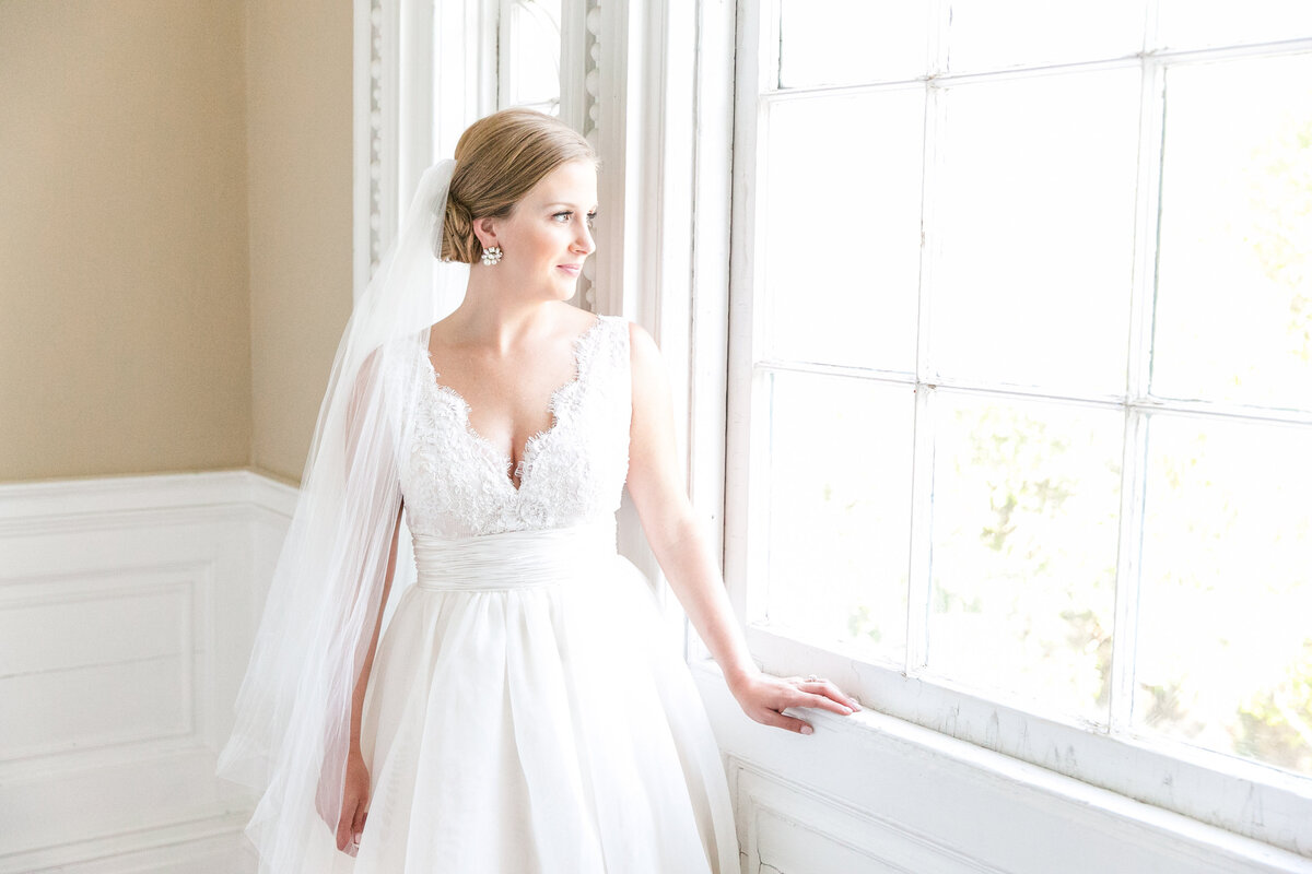 bride at her thomas bennett house wedding