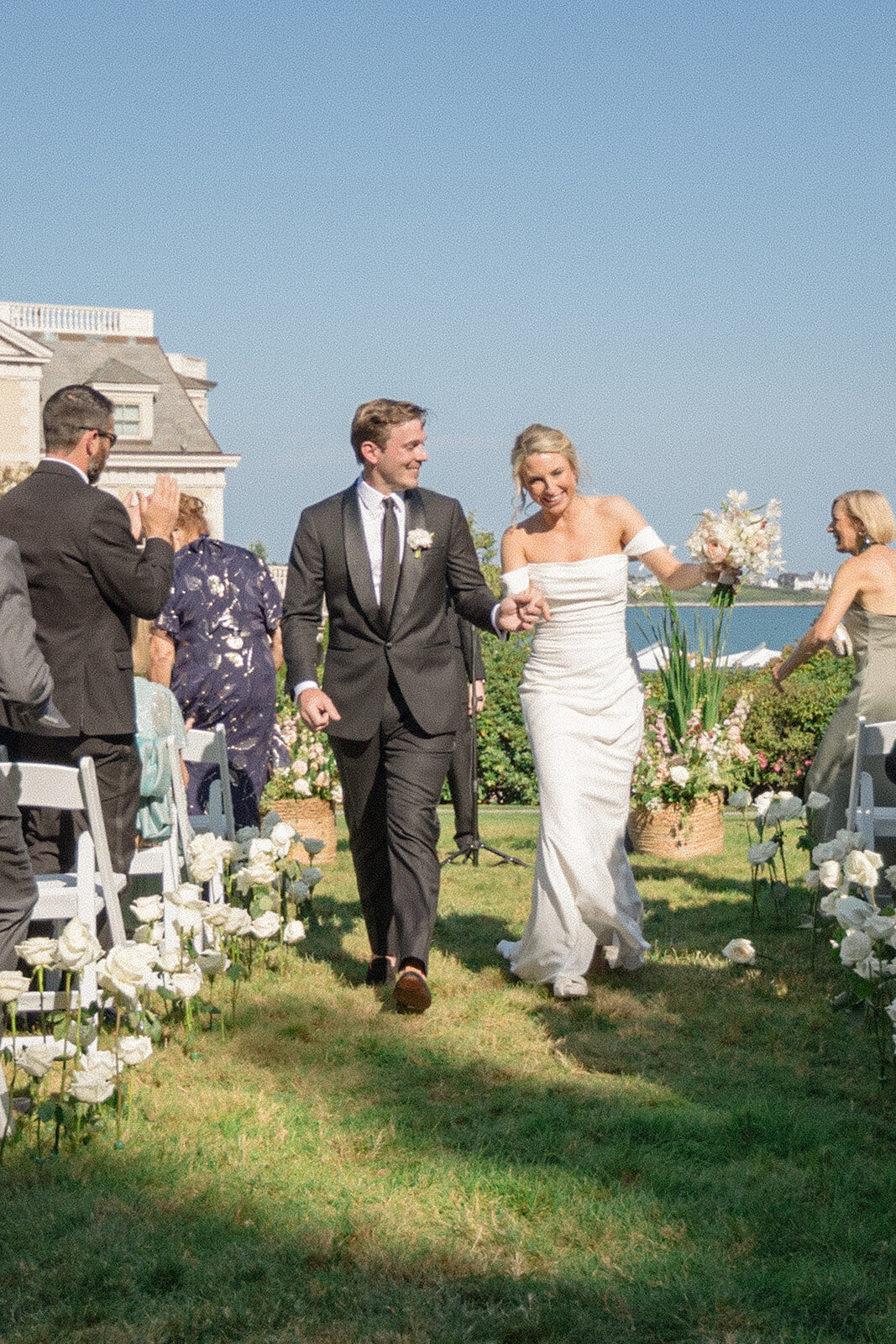 Wedding_Chanler Cliff Walk_Newport Mansions_RI__2885T4A5382©HilaryBlock