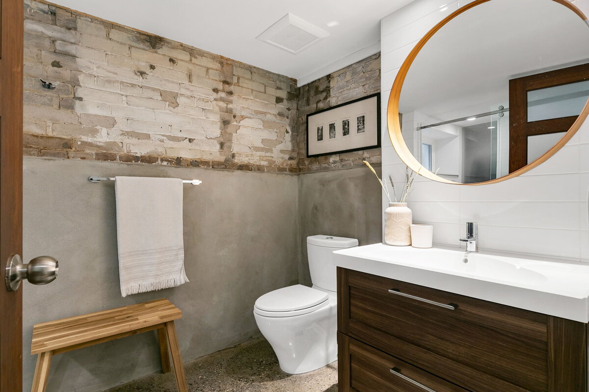 57-web-or-mls-60_008_Lower Level