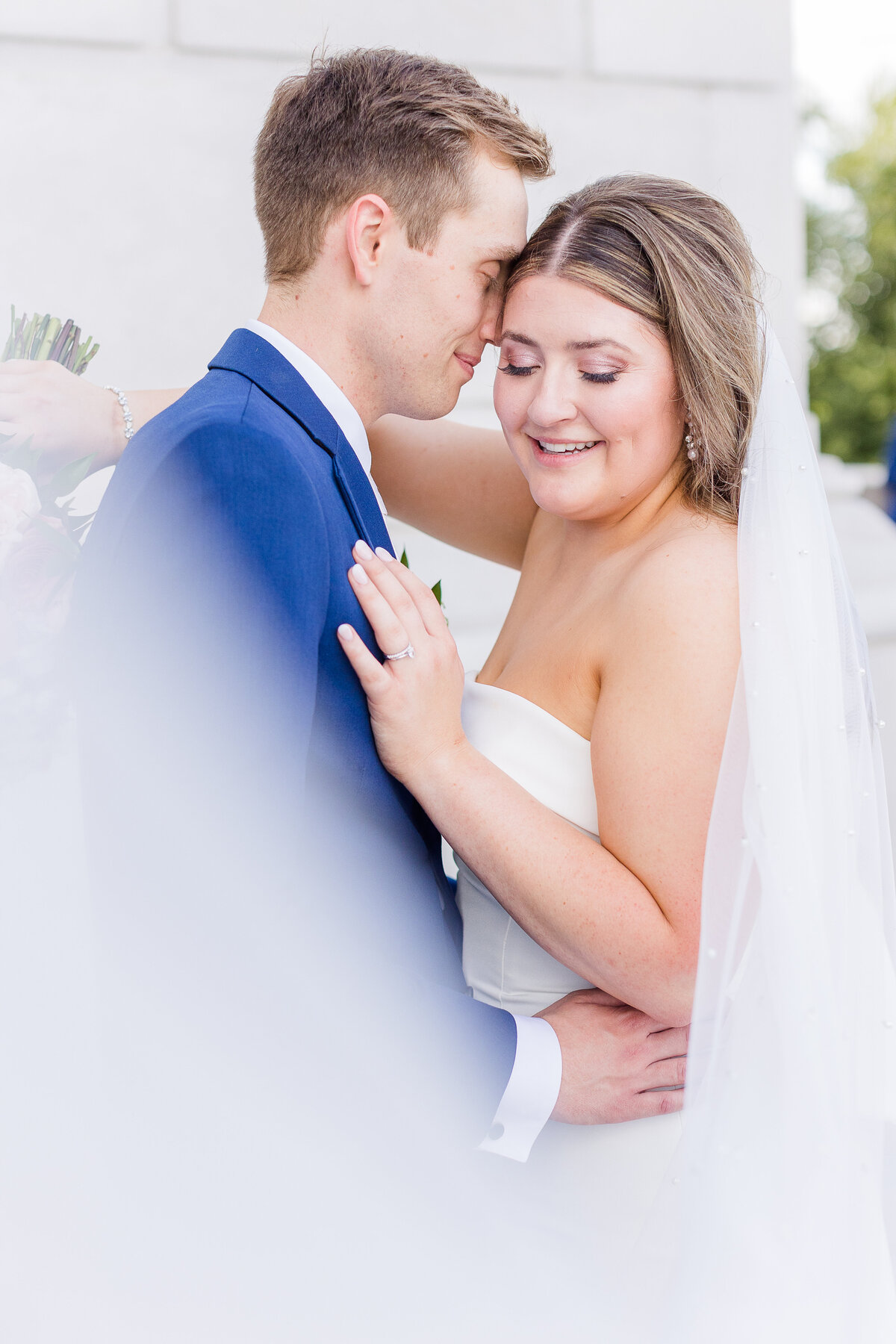Capital Bluffs wedding venue Jefferson City Missouri