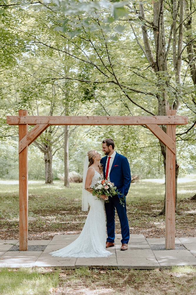 Rustic Chic Wedding at Stanley's Olde Maple Lane Farm Wedding - Emma Persi Photography-14