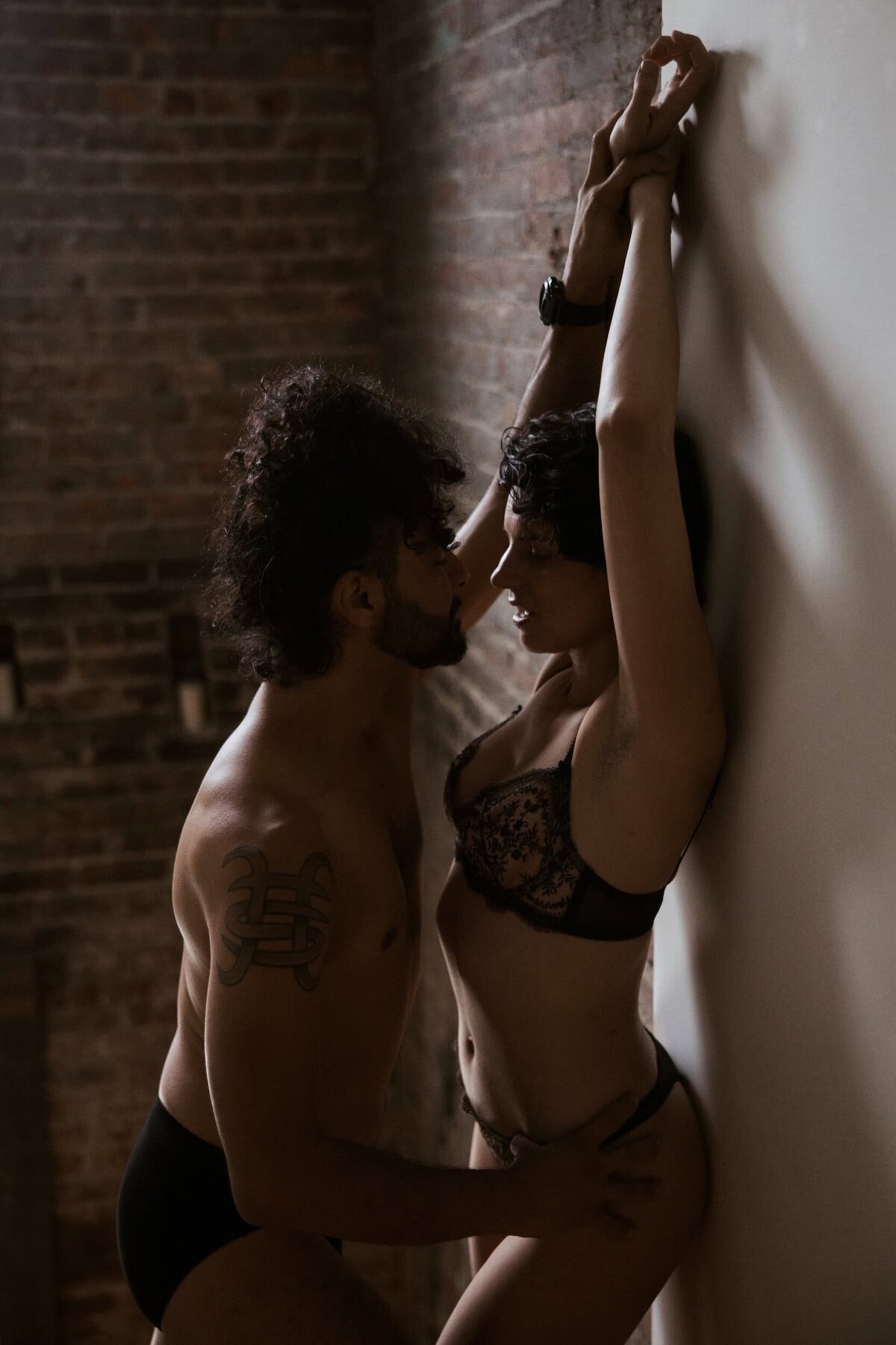 Albany-and-Troy-New-York-Boudoir-Photographer-Couples-10