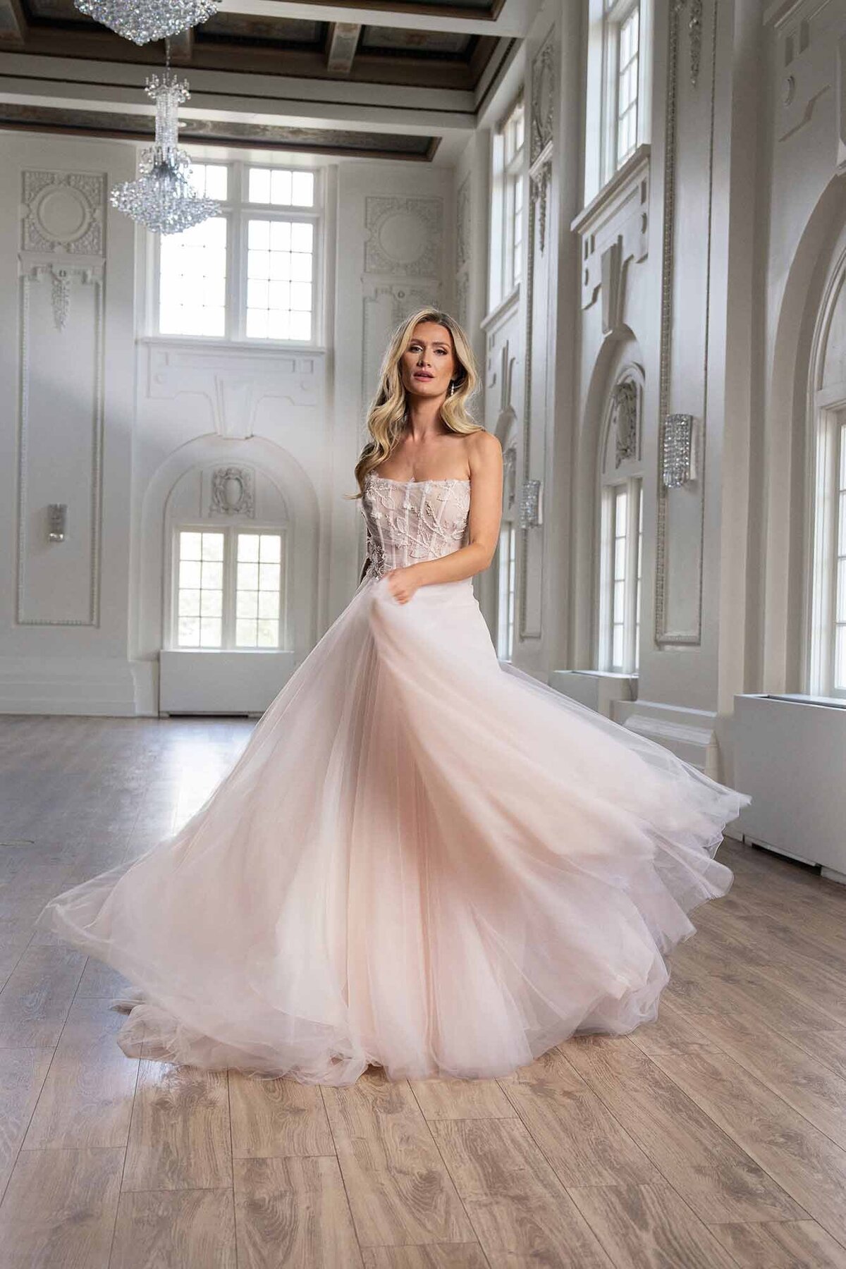 2506 Boda Bridal_42-Navi_3792