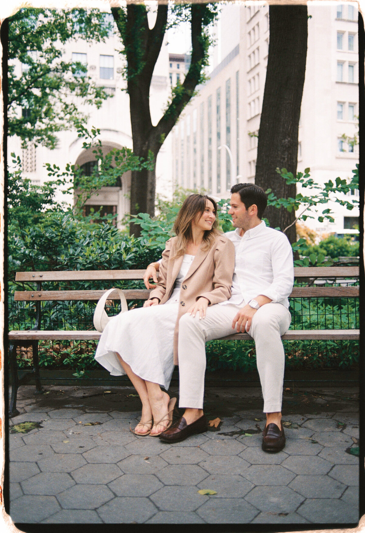Film_Wedding_Photographer-13