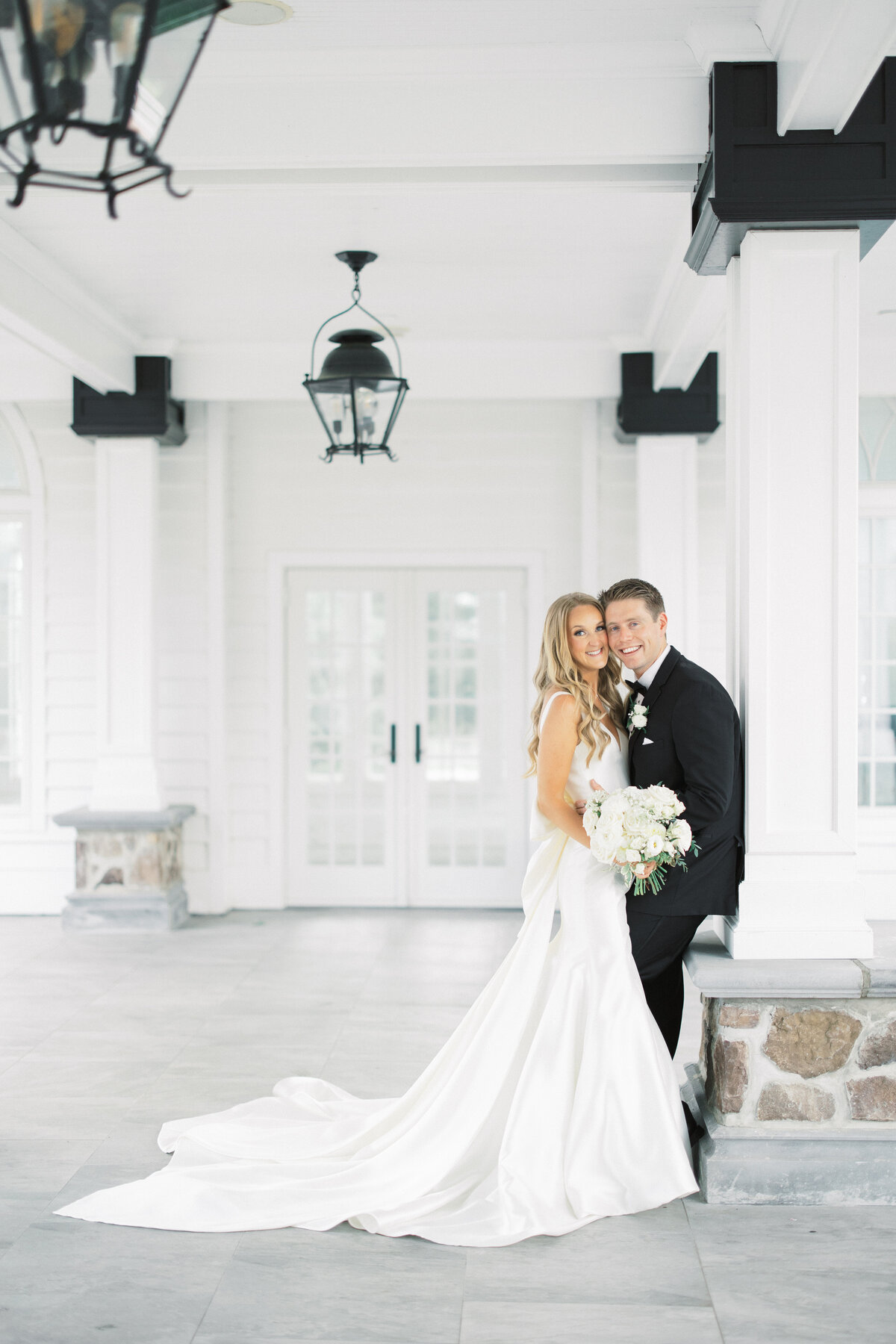 Molly Sue Photography New Jersey + East Coast Wedding Photographer Romantic Imagery Engagement Lifestyle Heirloom Wedding Albums34