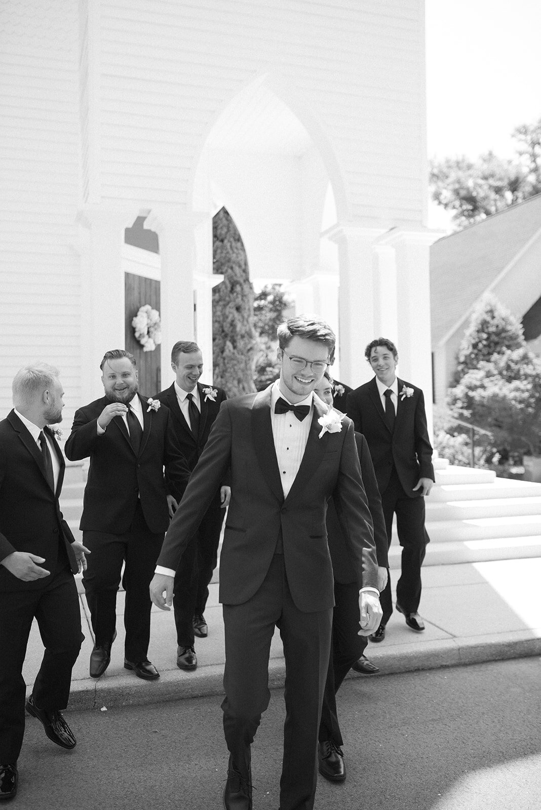 groomsmen-photos-shelby-willoughby-16