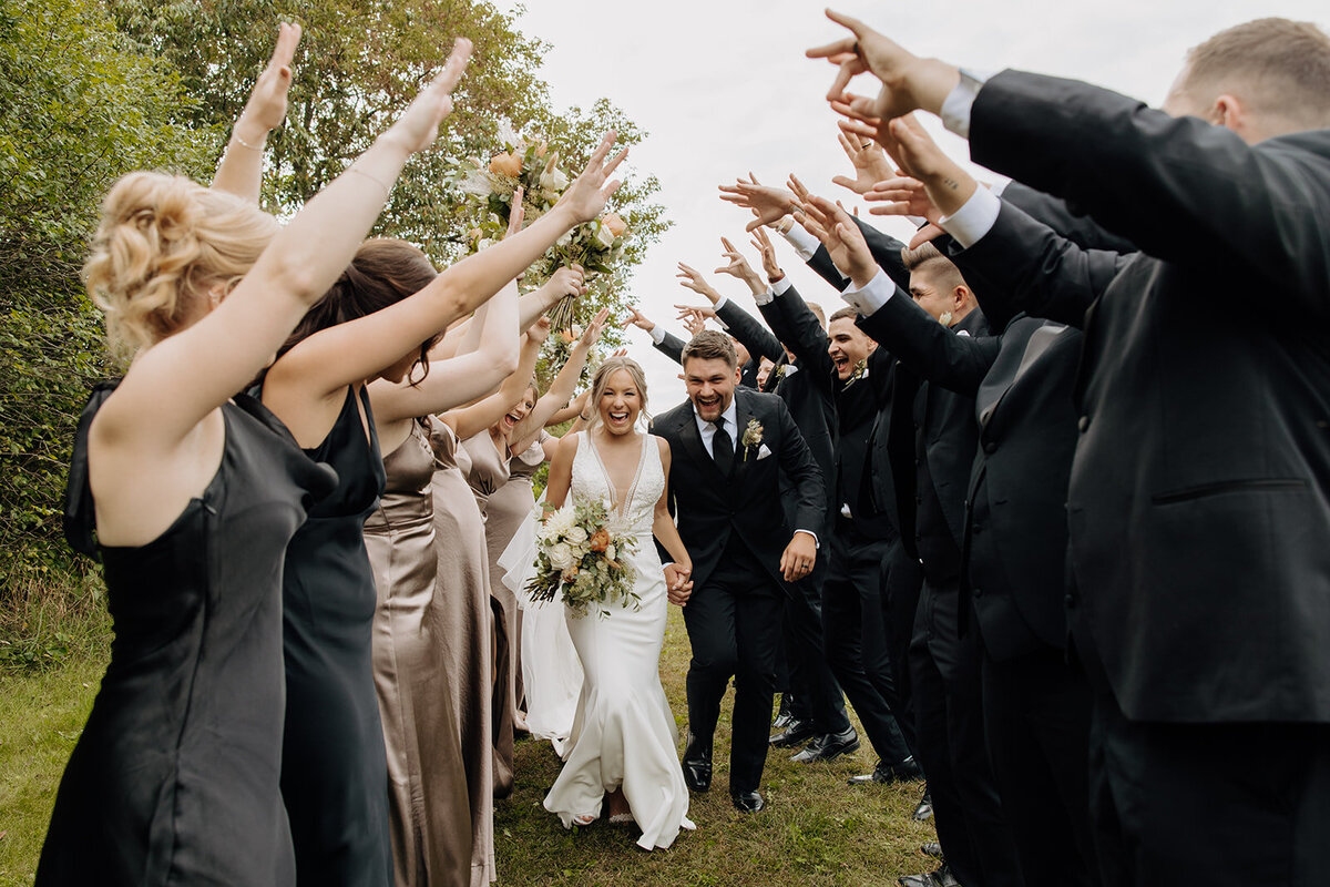elegant-lilydale-wedding-20