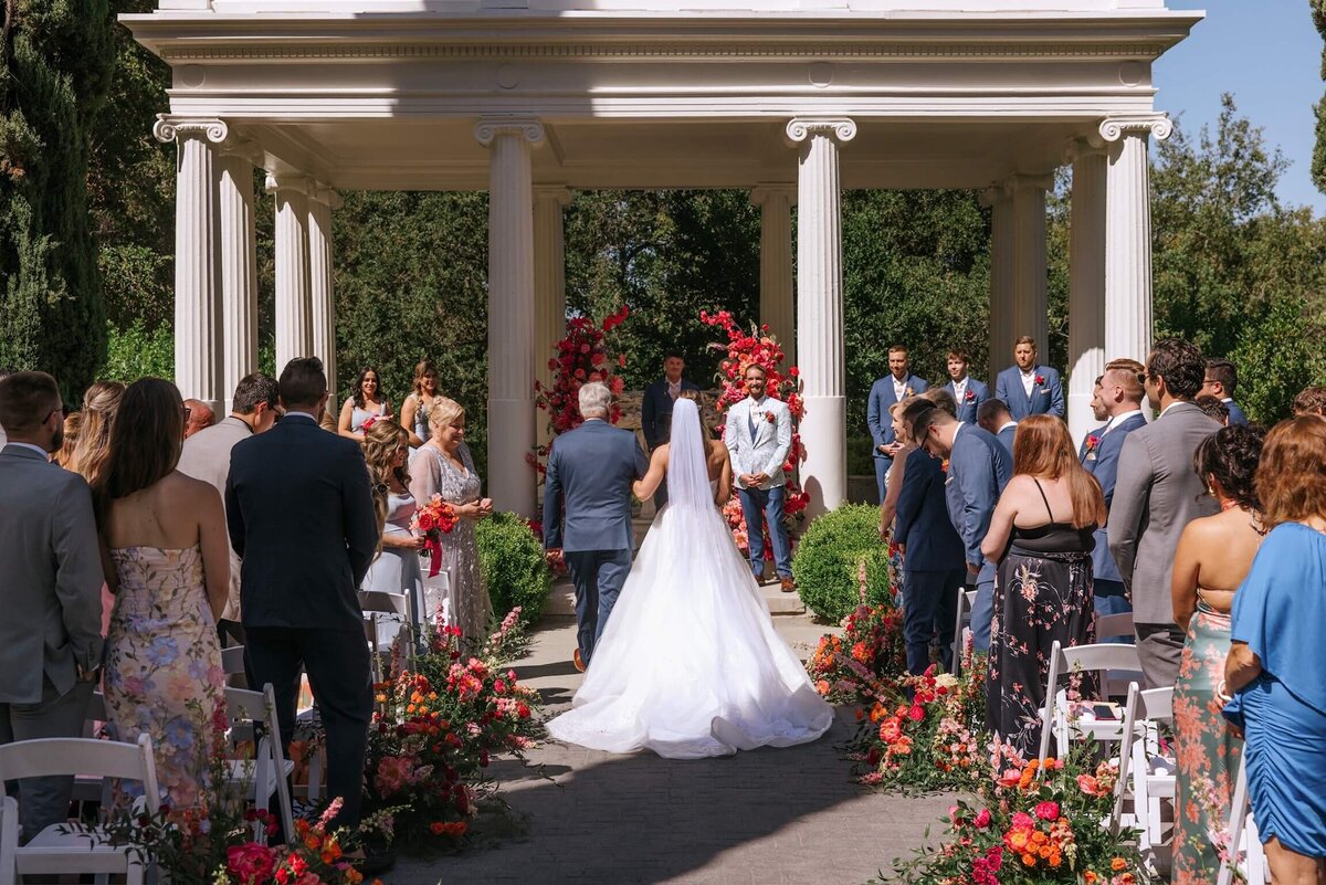 Villa Montalvo Wedding Florist - Autumn Marcelle Design (25)