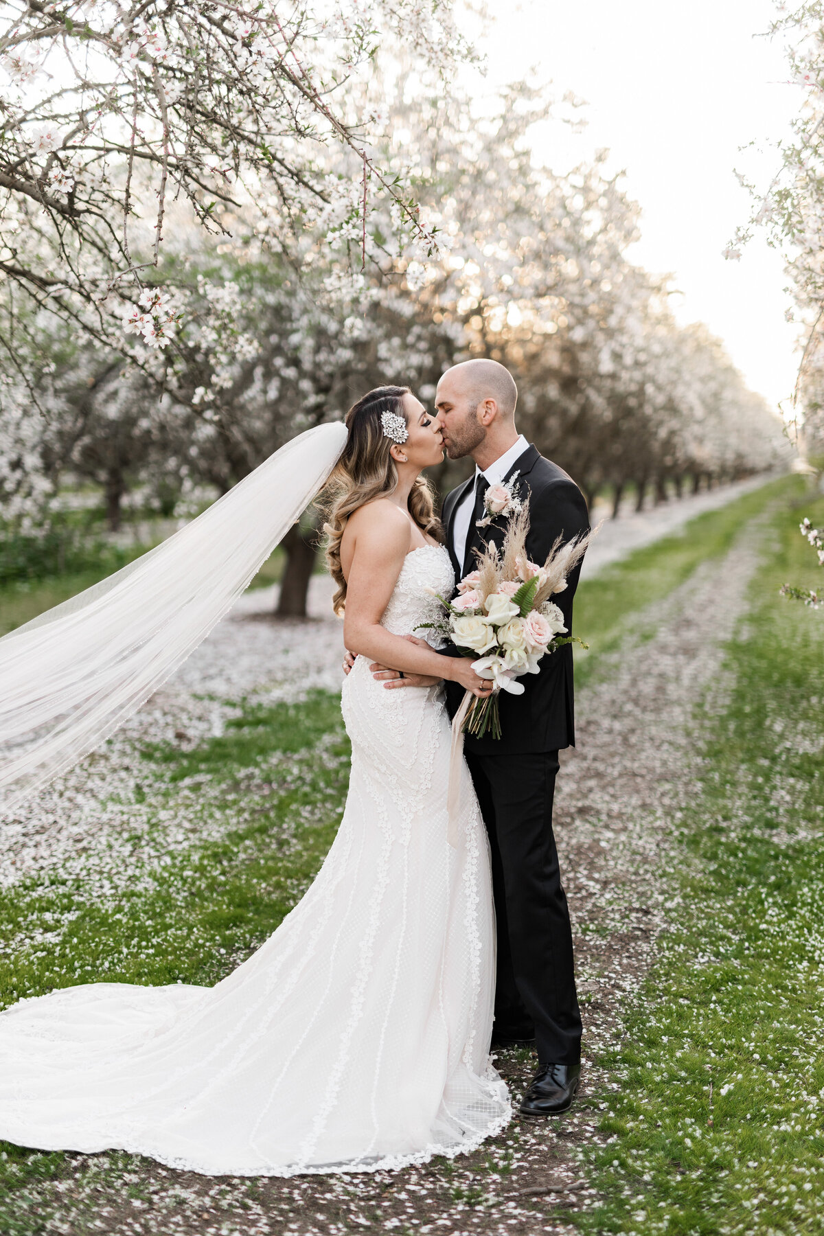 Alexandria Vail Photography Blossom Wedding Allen 228-4K