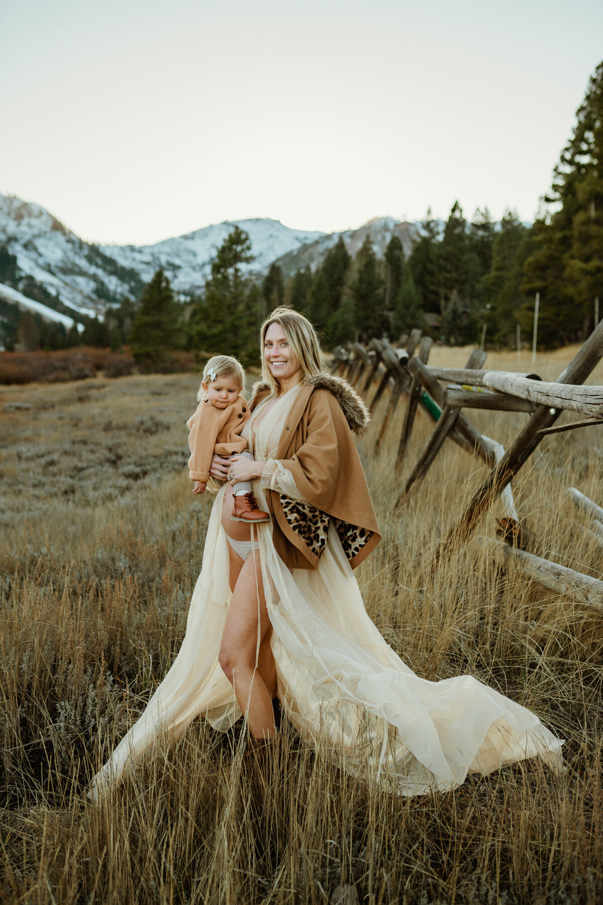 Lake Tahoe-Maternity-Photographer-73