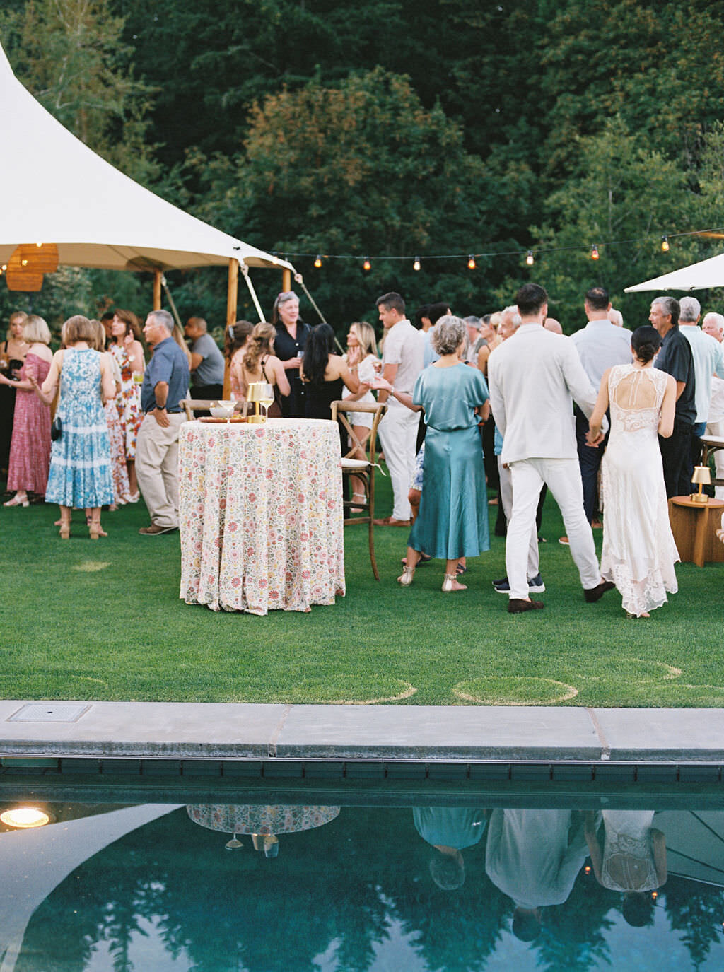 Portland-Oregon-wedding-welcome-party-32042_15