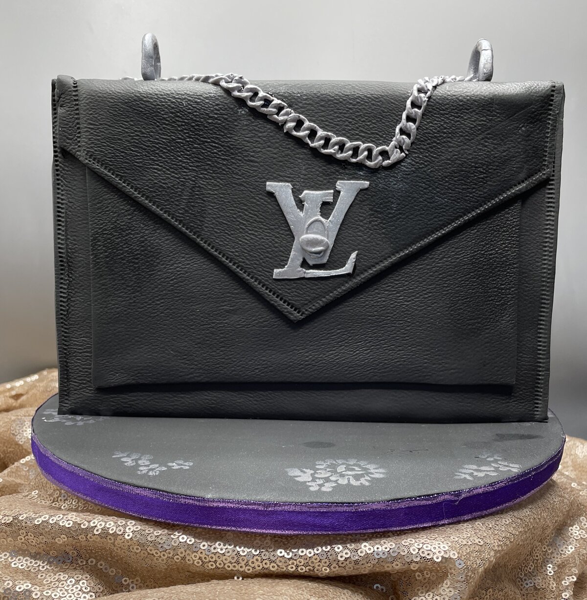 Louis Vuitton purse cake
