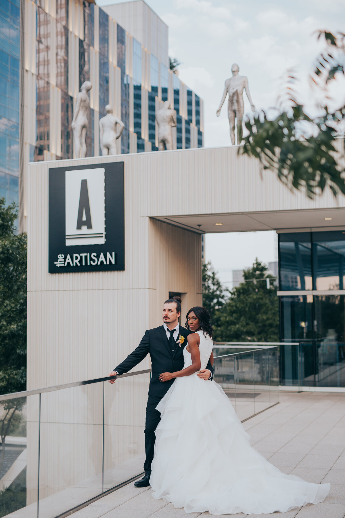 The Artisan Downtown Dallas Nimbus Events Modern Wedding Ballgown