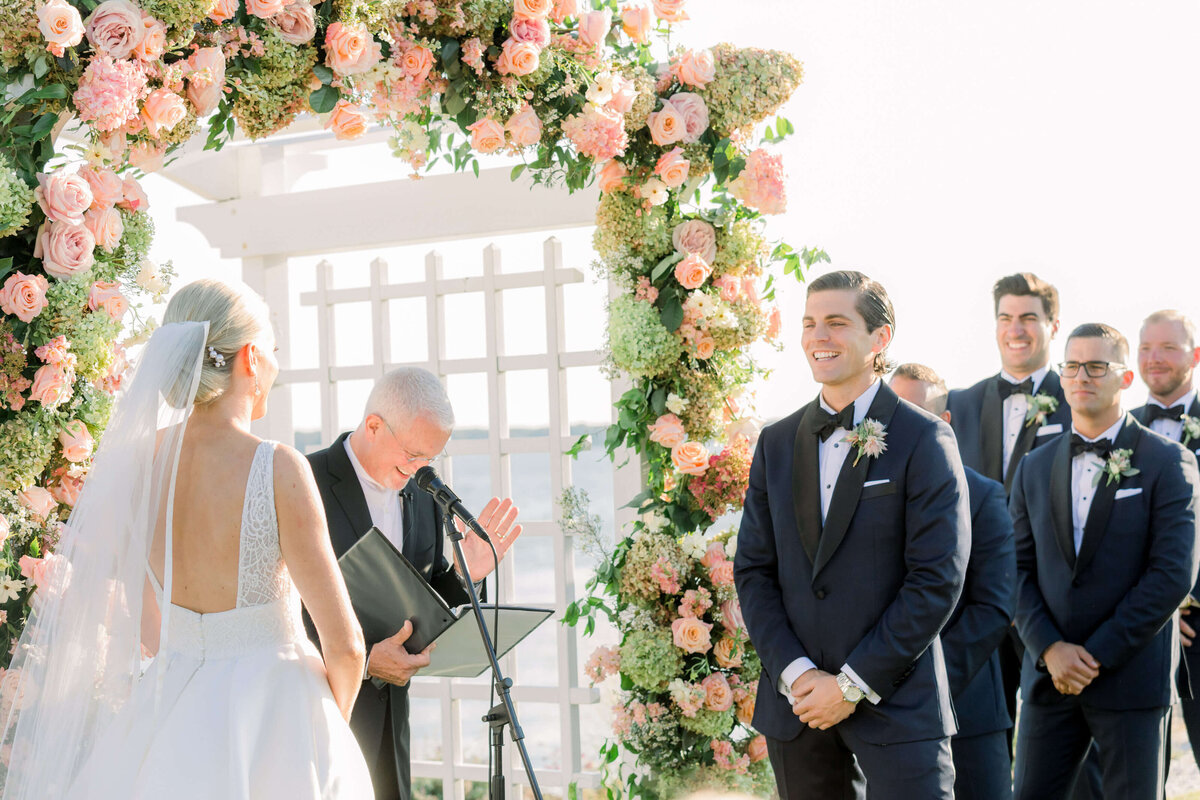 Peconic_Bay_Yacht_Club_Wedding_050