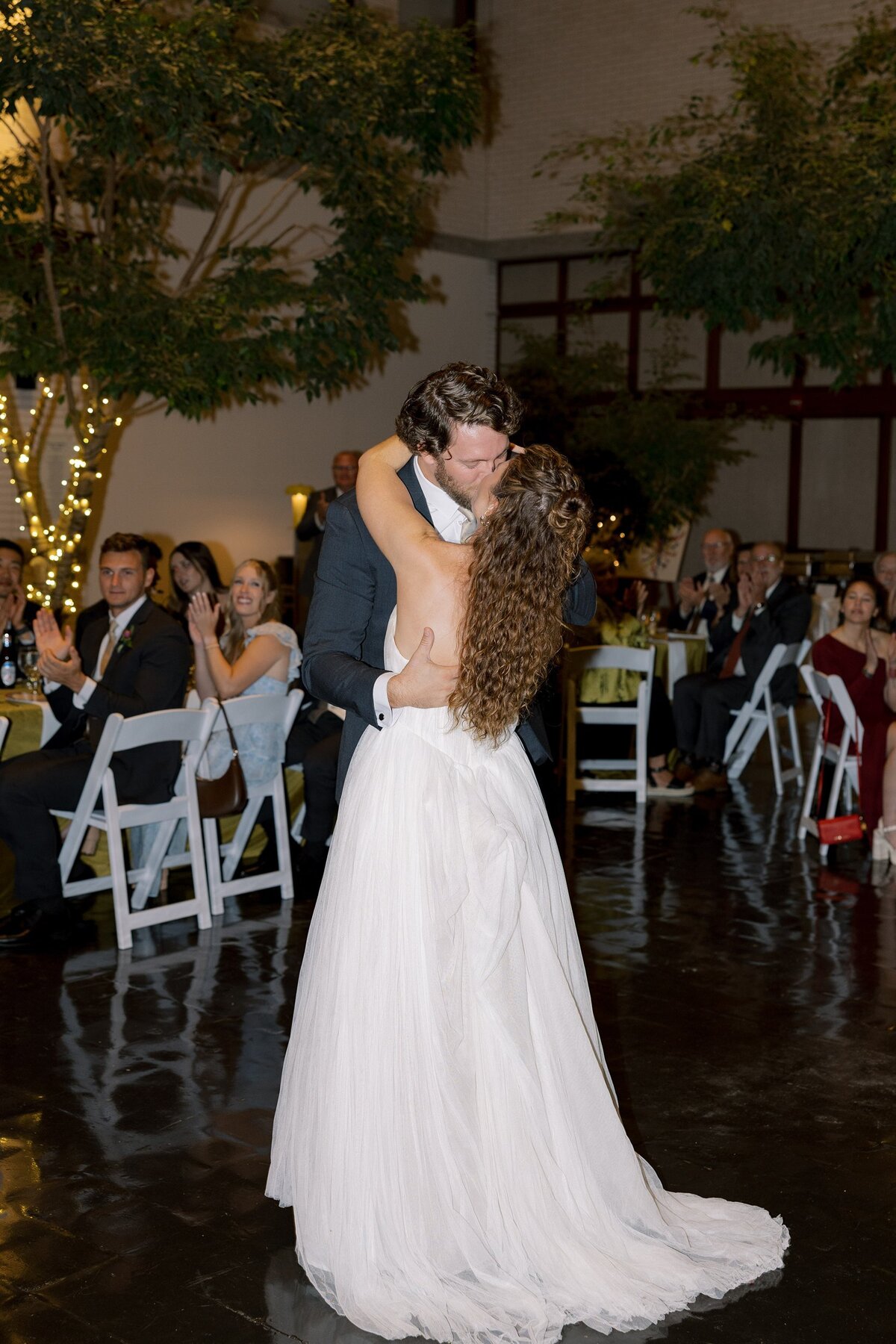 Virginia-Wedding-Planner-Alec-and-Brooke-Museum-of-Contemporary-Art-15