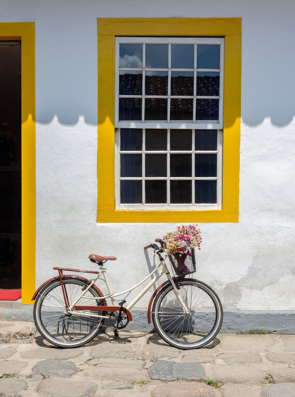 lorena-samponi-f_Qpugkmh9Q-unsplash