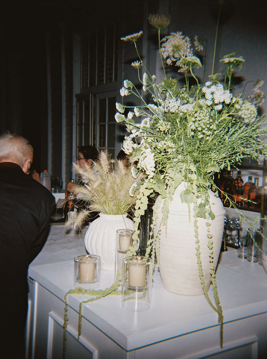 Sophisticated-black-tie-outdoor-wedding-in-portland-oregon-32070_01