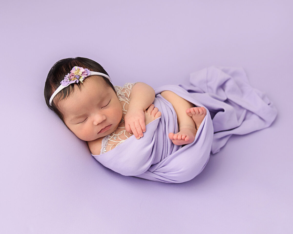 Best-affordable-simplistic-posed-newborn-keller-dfw-baby-newborn-photographer-2946E