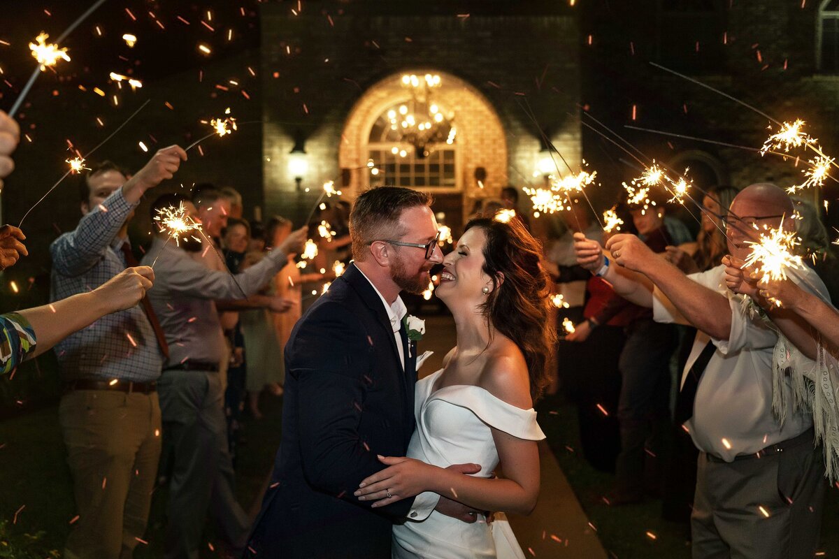 Elegant wedding photography showcasing love stories in Houston by Leo Spin