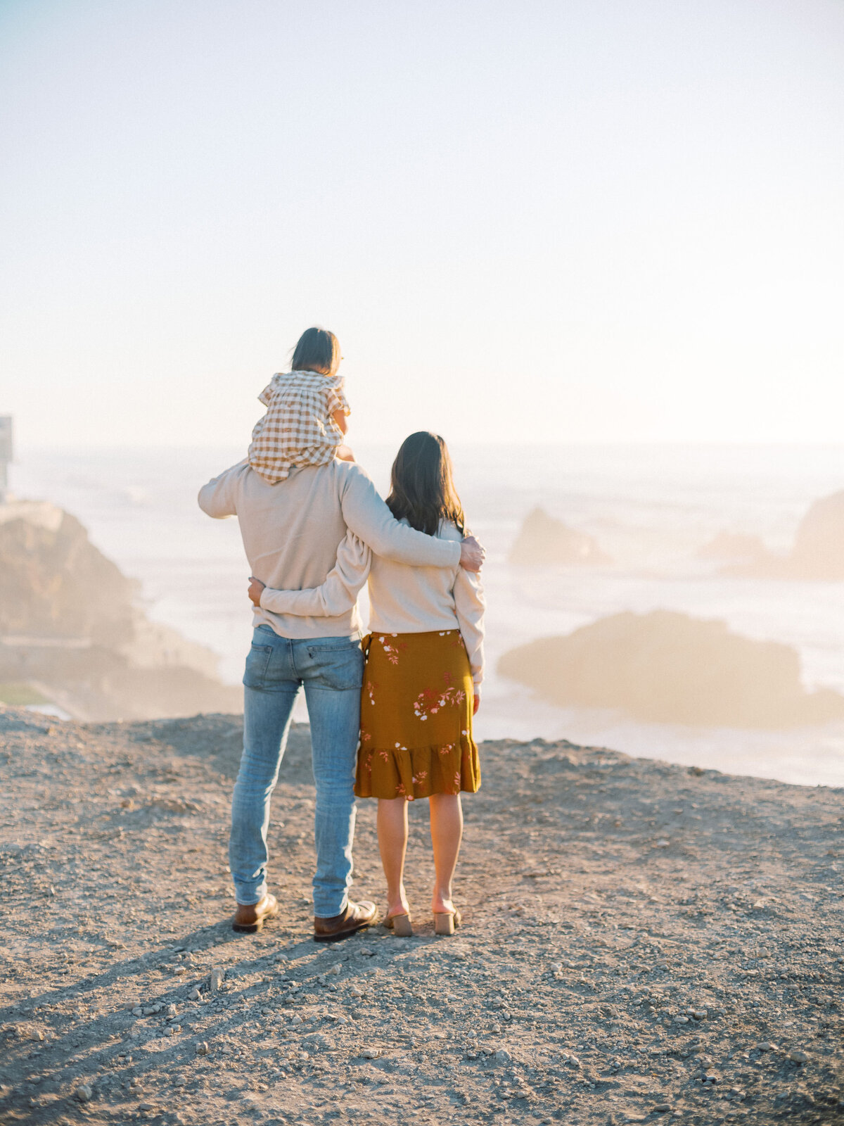 chiarashine-marilynn-nick-family-mini-session-fine-art-film-portrait-san-francisco-135 (1)