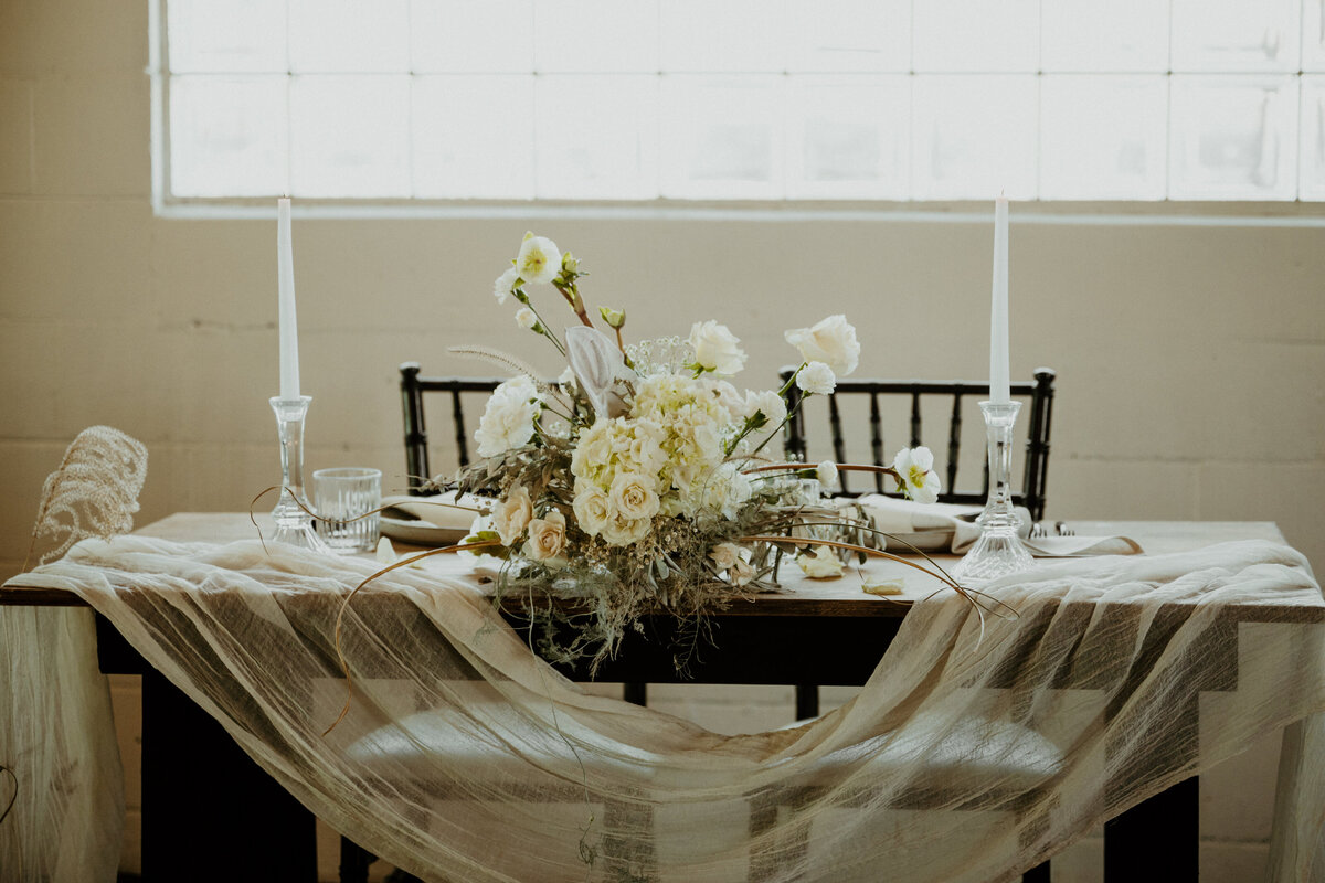 styled wedding shoot in indianapolis 147