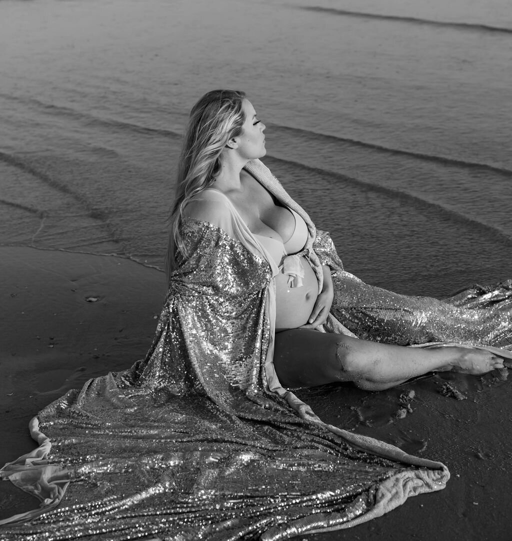 Beach Maternity Photographer
