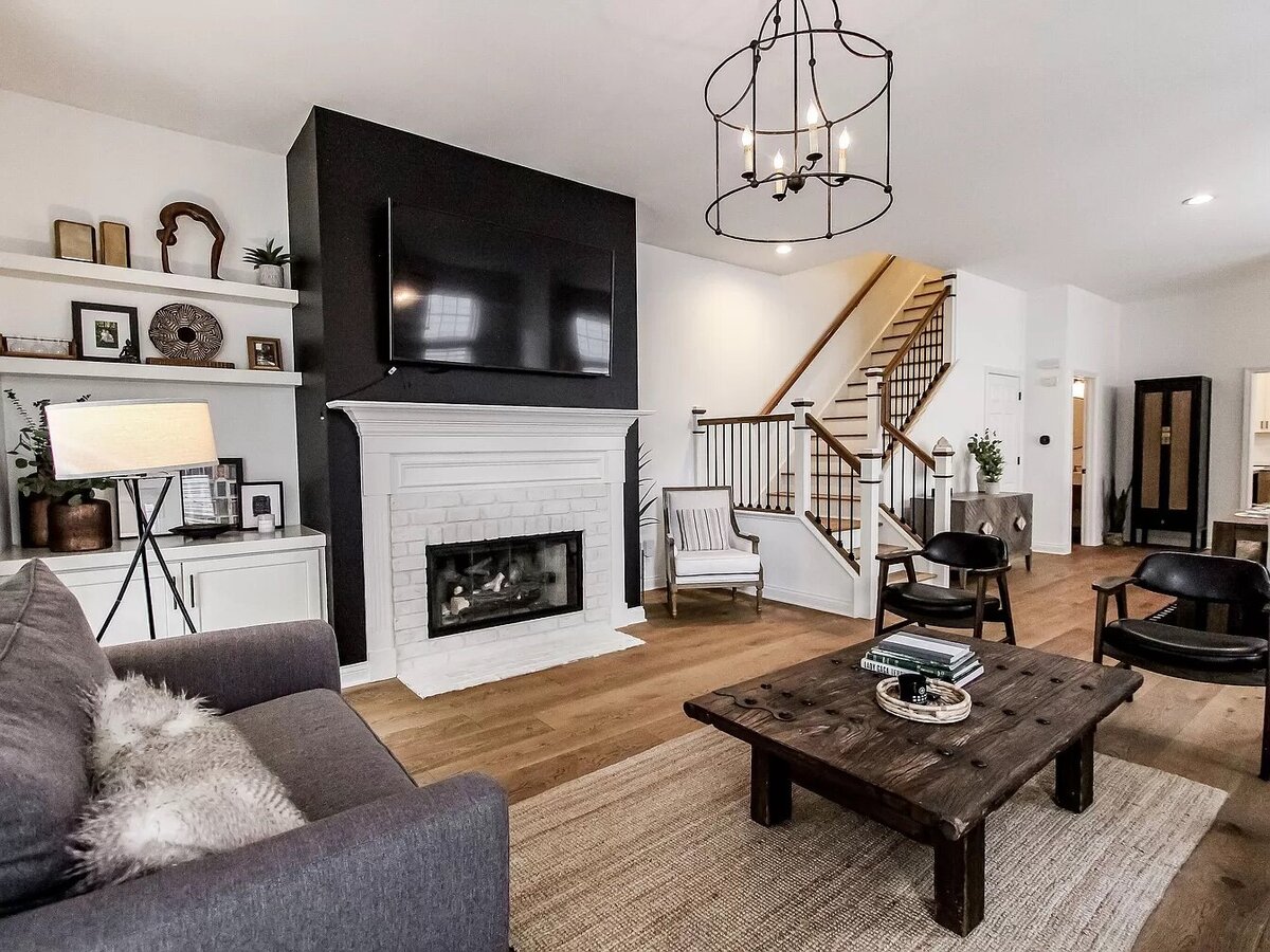 327 W Walnut Street - Katherine Sarno Mauro - SOLD 