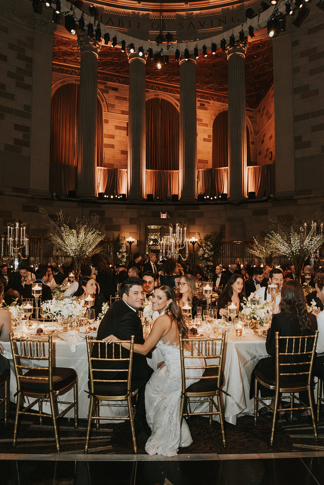 CORRIE-ZACH-NYC-WINTER-WEDDING-AT-GOTHAM-HALL_PHOTOS_BY_MARIA_B_LUNG_1100