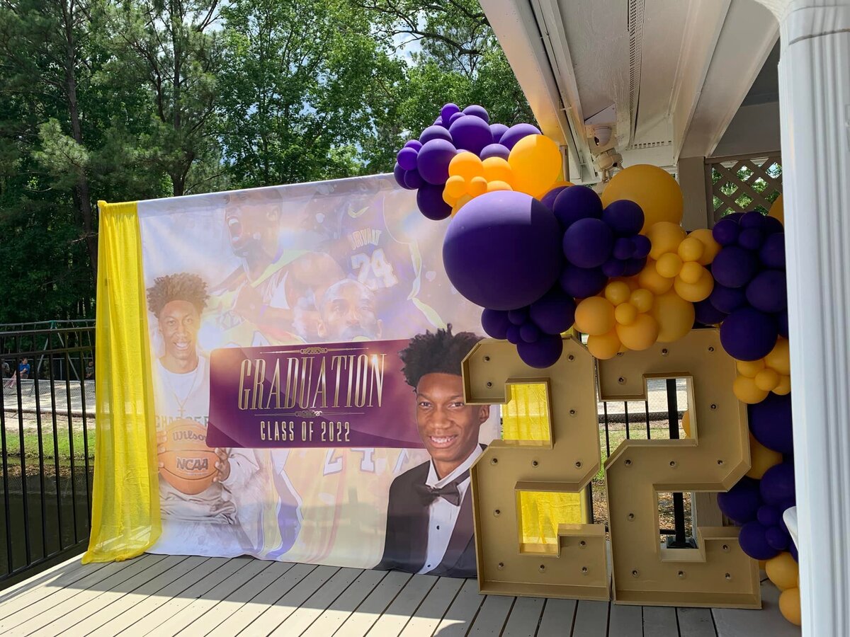 graduation-party-display